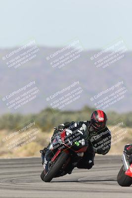 media/Nov-30-2025-TrackXperience (Sun) [[c0061d280f]]/3-Level 1/Session 3 (Turn 16)/